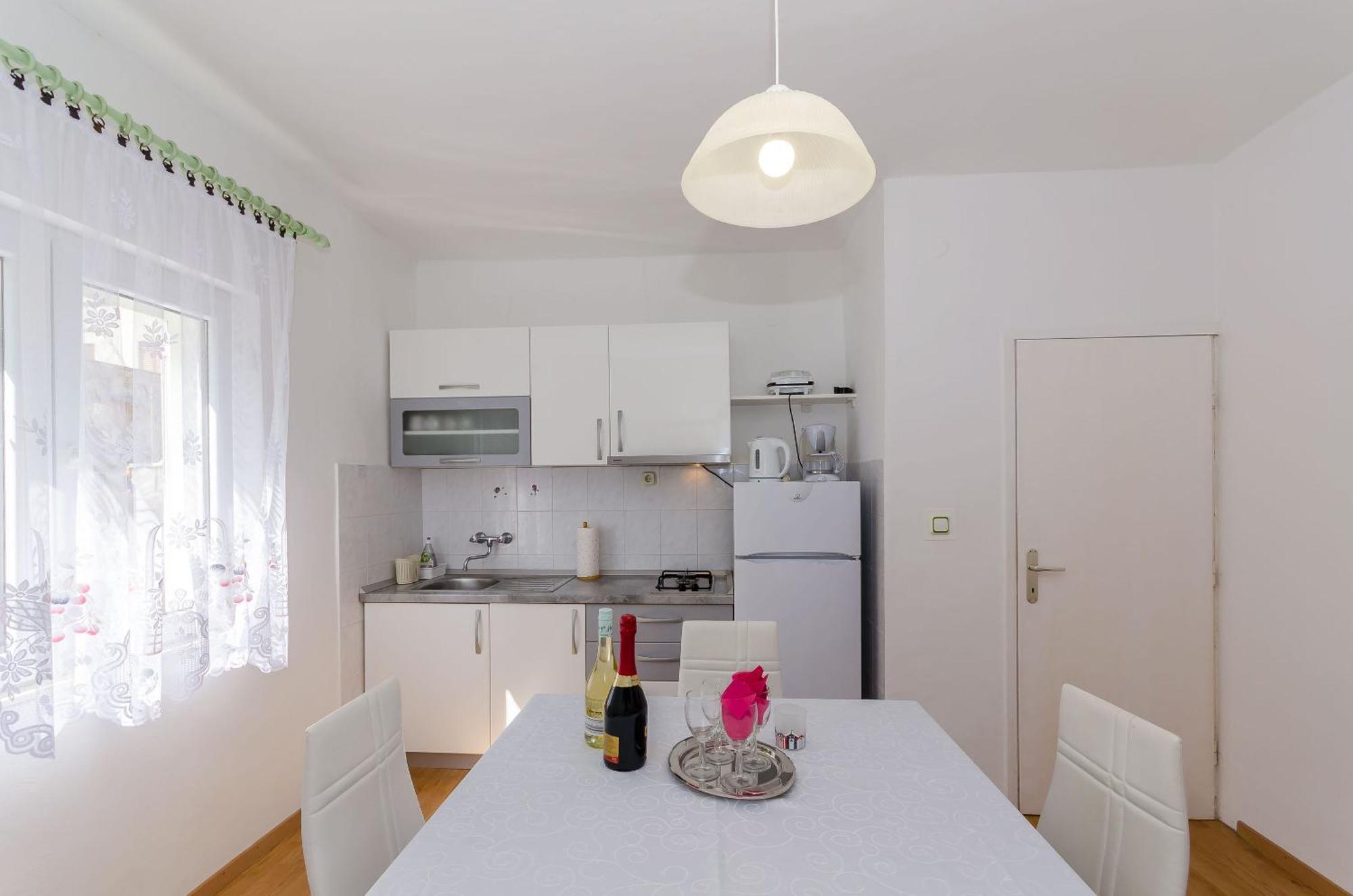 Apartments Jakov 耶尔萨 外观 照片