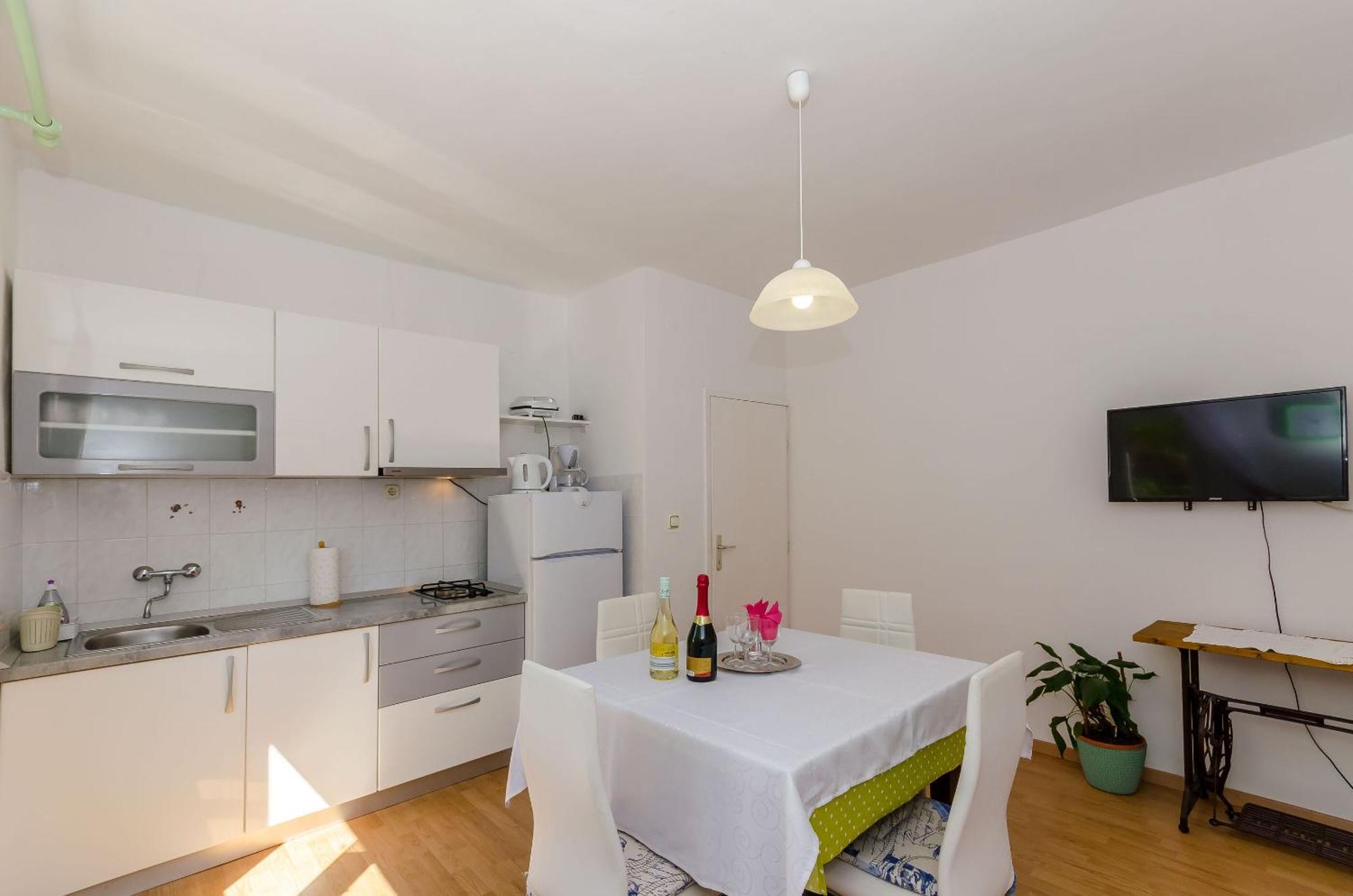 Apartments Jakov 耶尔萨 外观 照片