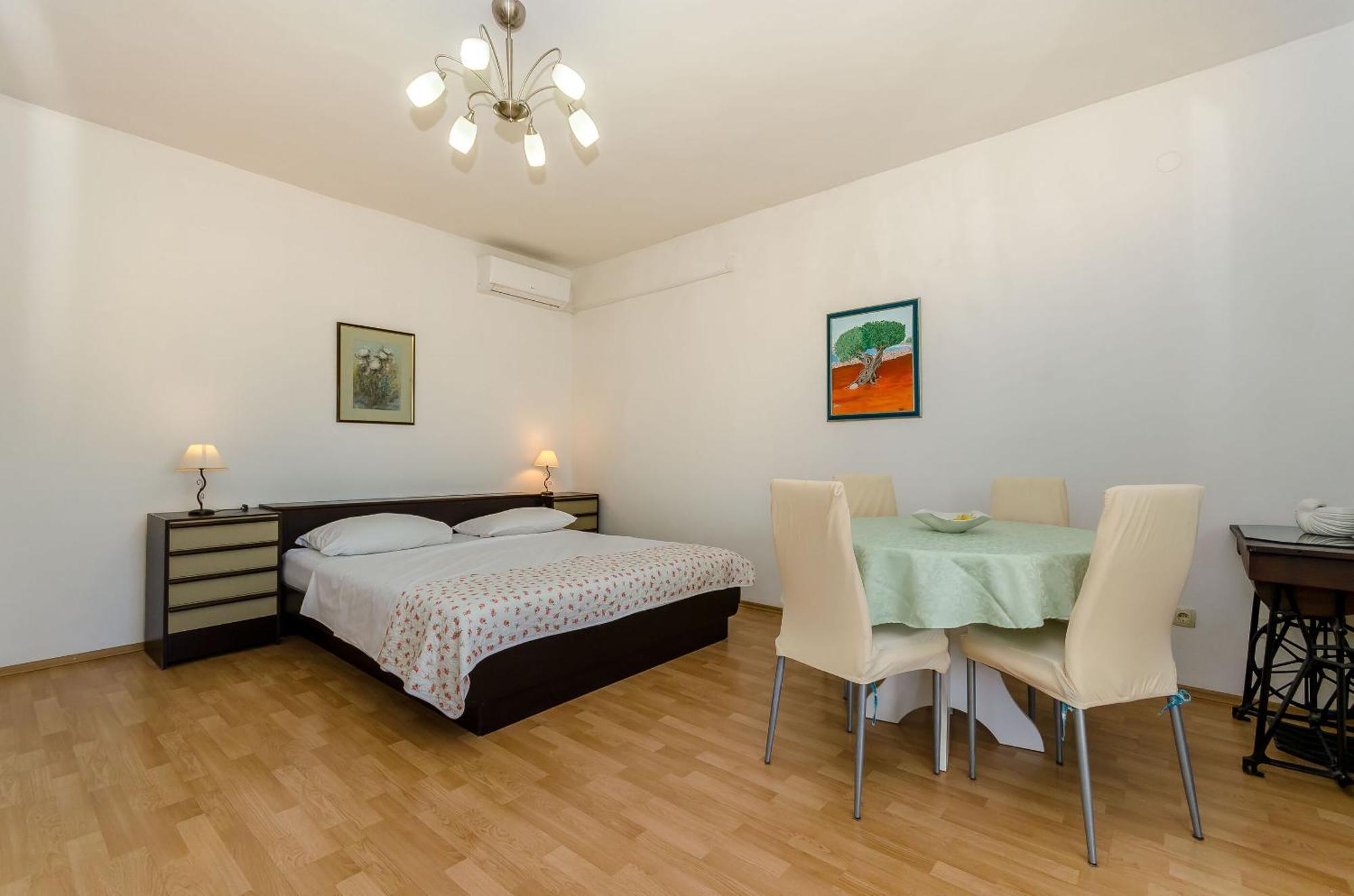 Apartments Jakov 耶尔萨 外观 照片